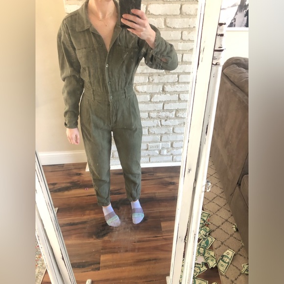 Abercrombie and Fitch long sleeve utility jumpsuit - Picture 3 of 5
